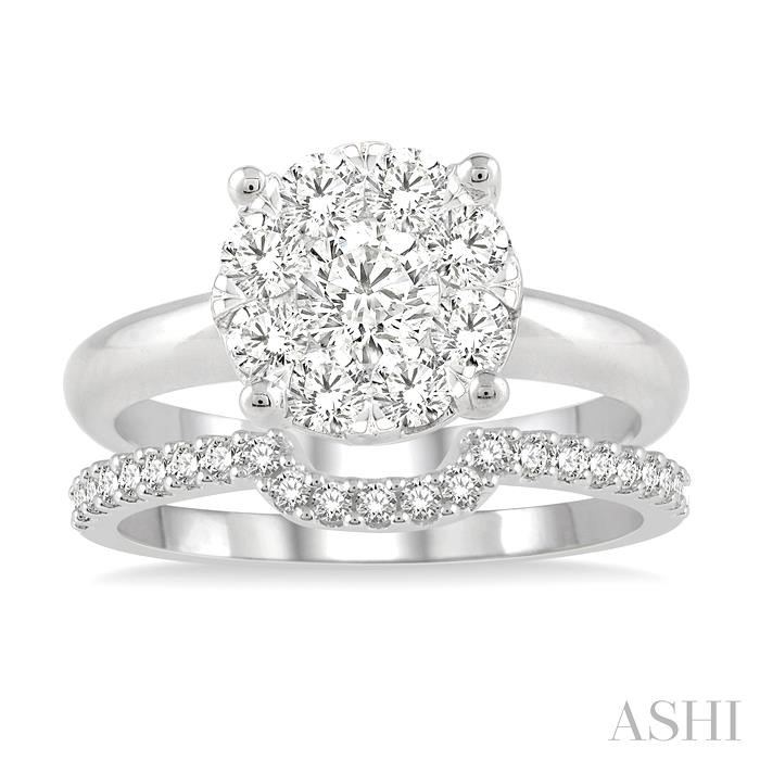 Round Shape Lovebright Diamond Wedding Set