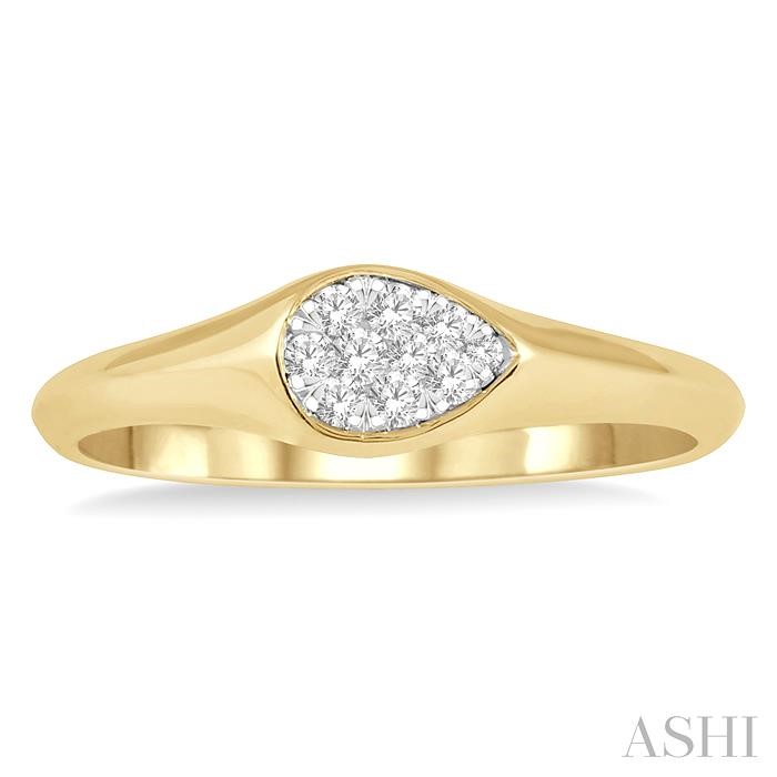 PEAR SHAPE LOVEBRIGHT ESSENTIAL DIAMOND SIGNET RING