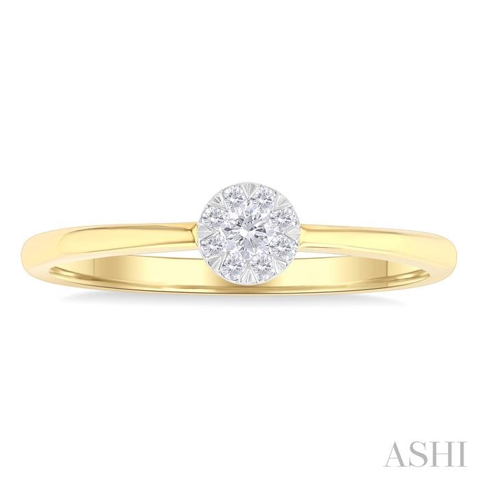 Round Shape Lovebright Petite Diamond Ring