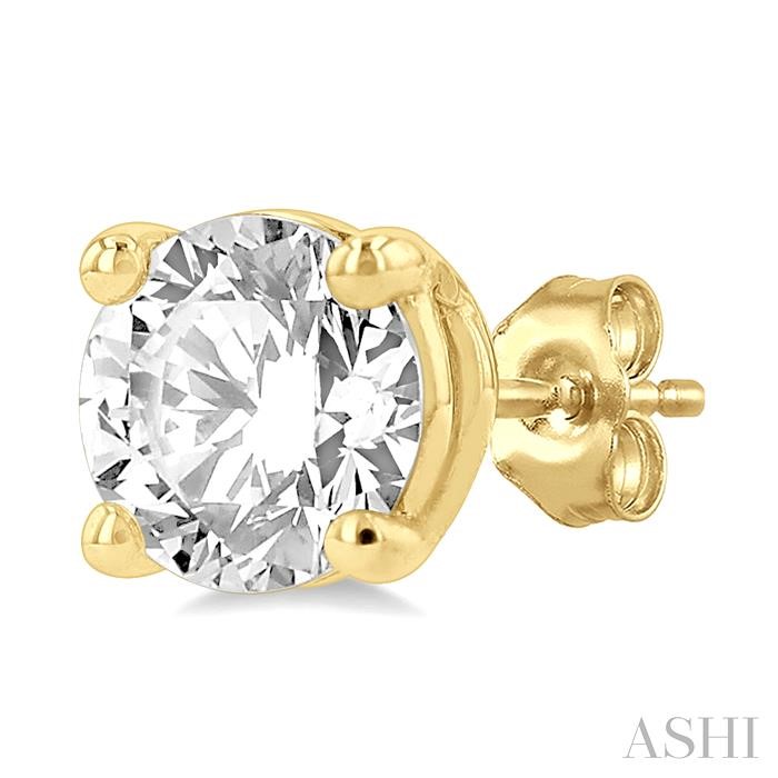 ROUND SHAPE DIAMOND STUD EARRINGS