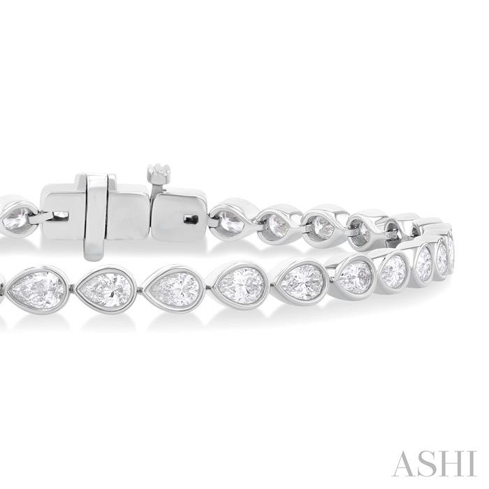 PEAR SHAPE EAST-WEST BEZEL SET DIAMOND TENNIS BRACELET