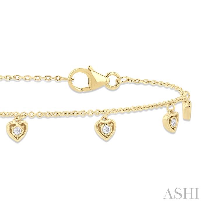 HEART SHAPE CHARM STATION CHAIN BRACELET