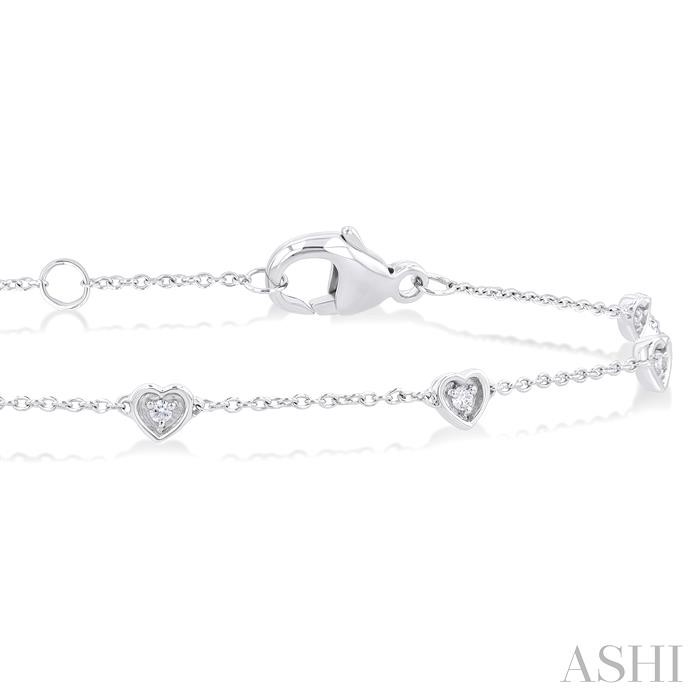 HEART SHAPE BEZEL SET PETITE DIAMOND CHAIN BRACELET